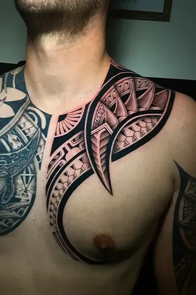 Tatouages-polynesien-moderne-16